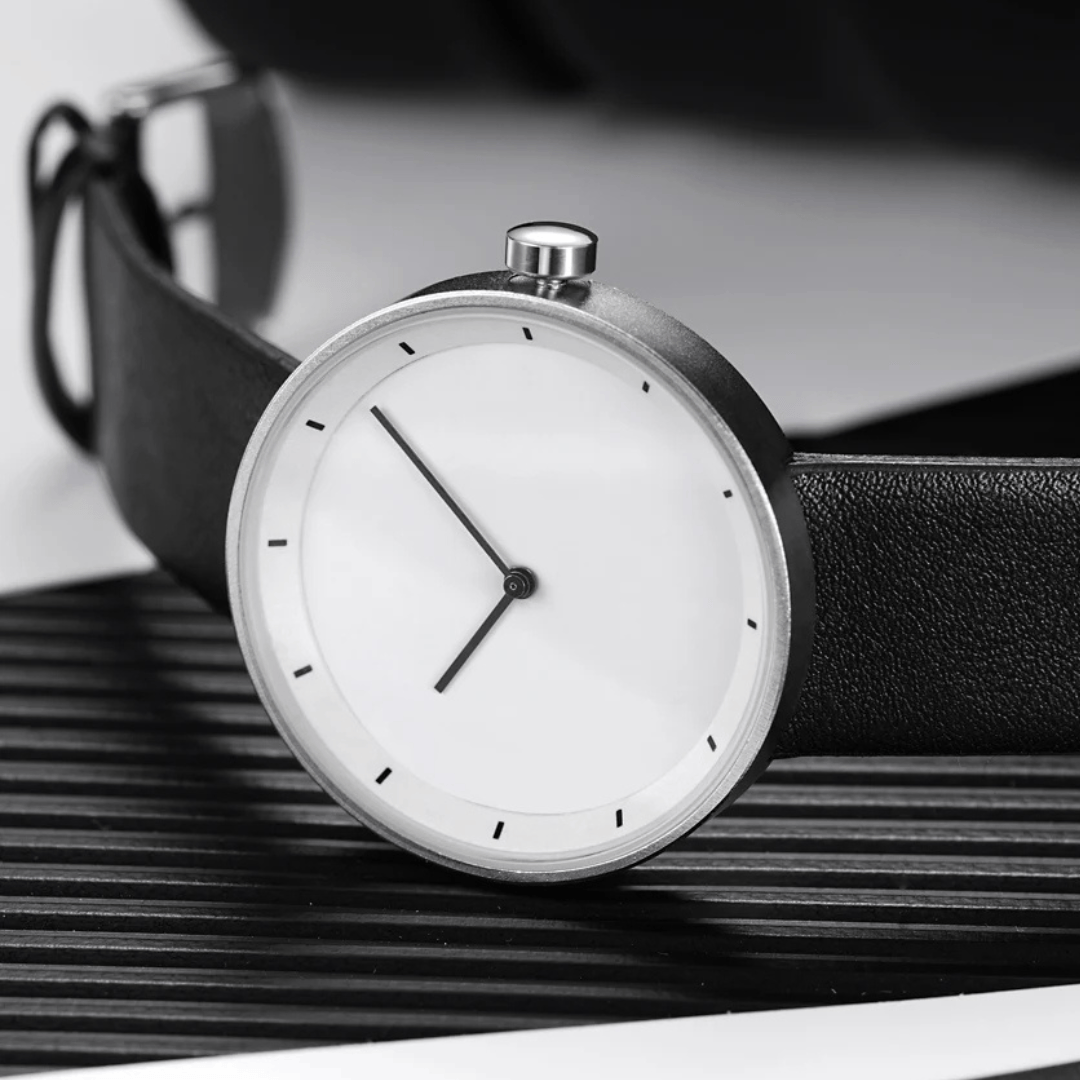 Men’s Classic Minimalist Watch with Leather Strap
