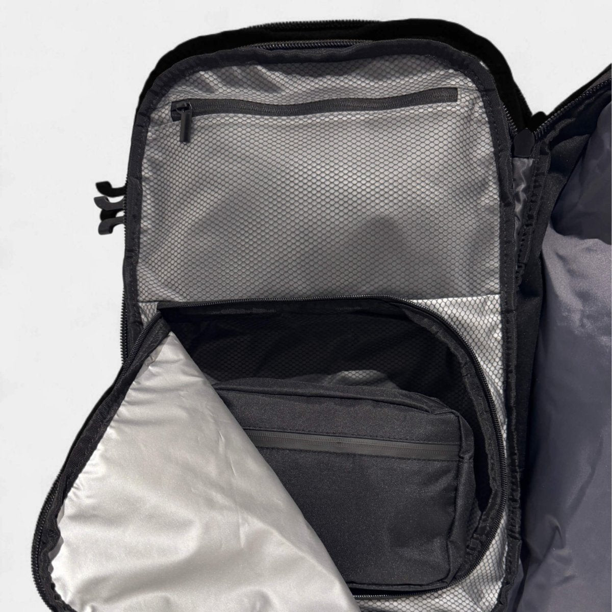 VAULTBAG® Matte Travel Backpack 60L
